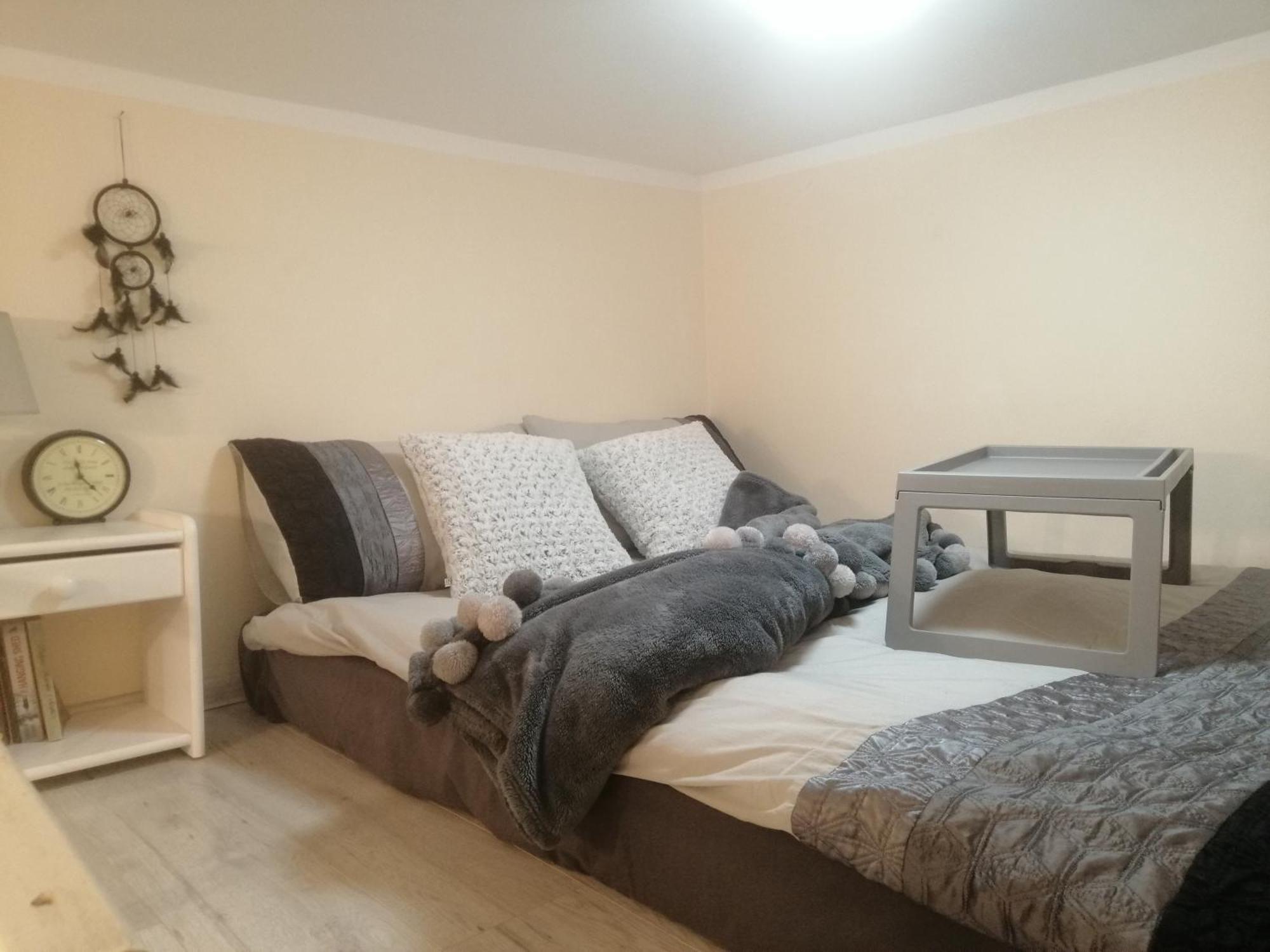 Bed and Breakfast DobraNoc Lodž Pokoj fotografie